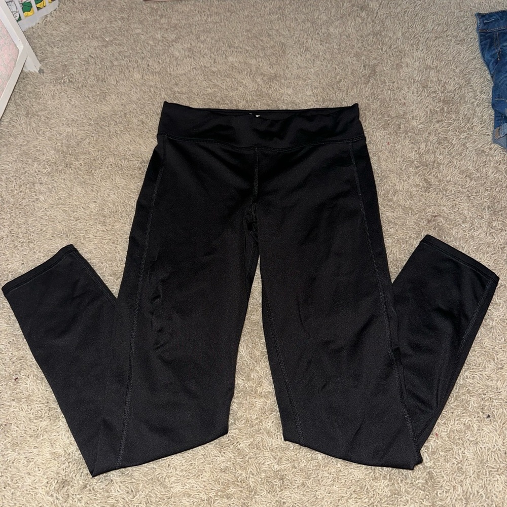 Black leggings